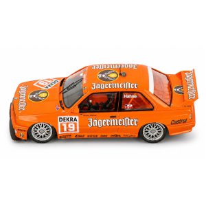ماکت BMW M3 E30 Jägermeister شماره 19 مسابقات DTM 1992 مقیاس 1:43 از Spark