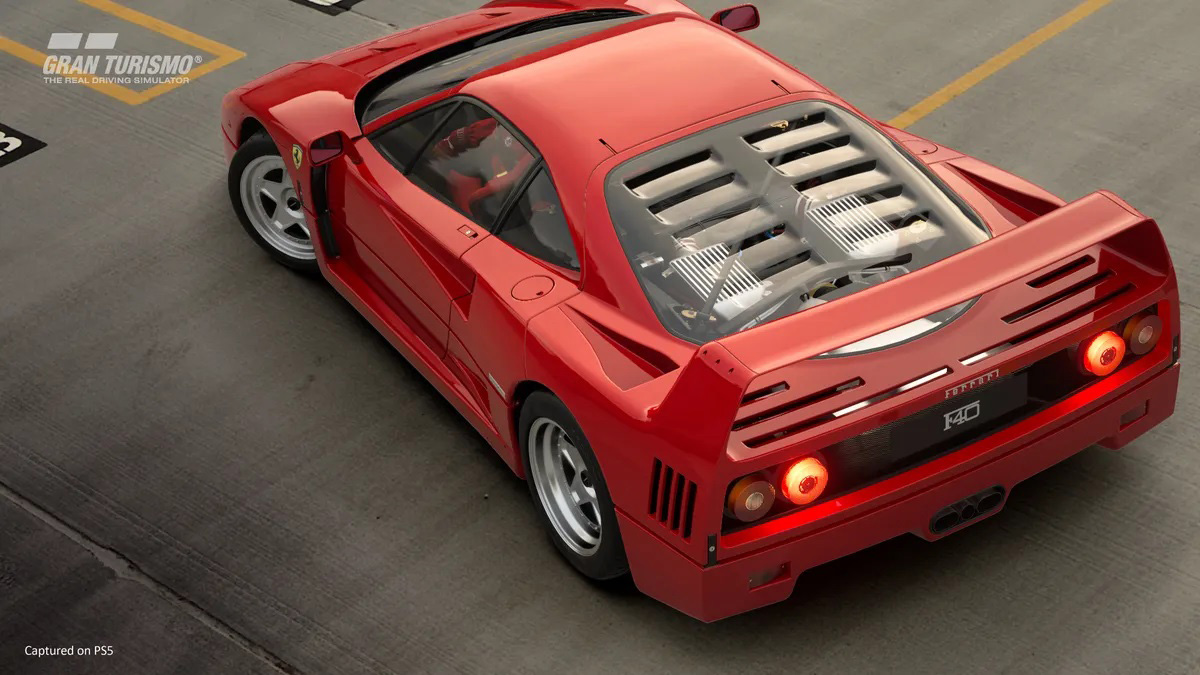 خودوری فراری F40 در Gran Turismo 7