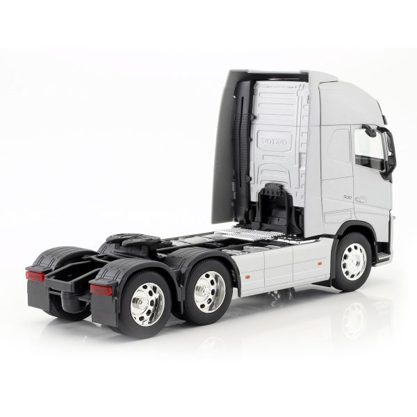 ولوو FH 6x4 نقره ای 1:18 ویلی