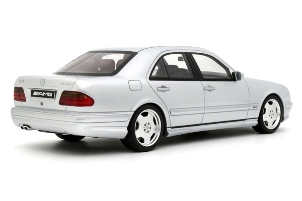 مرسدس بنز اتاق W210