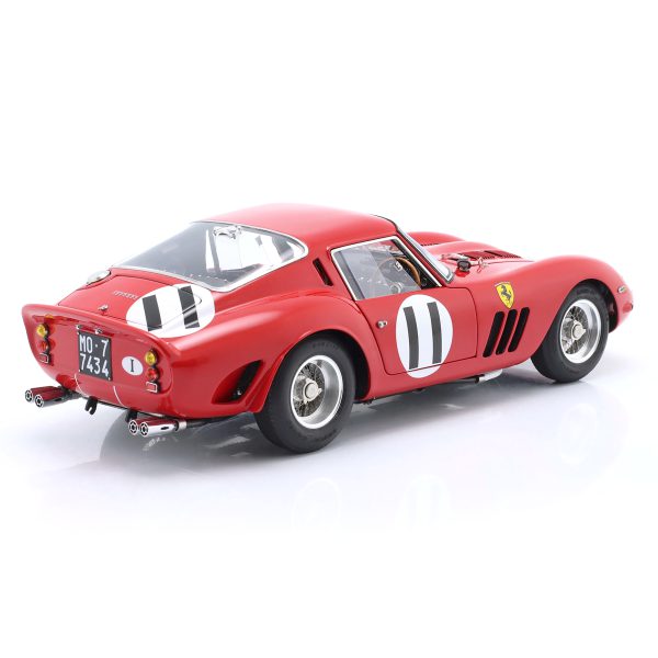 ماکت فراری 250 GTO RHD شماره 11 (سورتیز، پارکس) سال 1962 از برند سی ام سی CMC