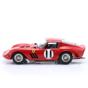 ماکت فراری 250 GTO RHD شماره 11 (سورتیز، پارکس) سال 1962 از برند سی ام سی CMC