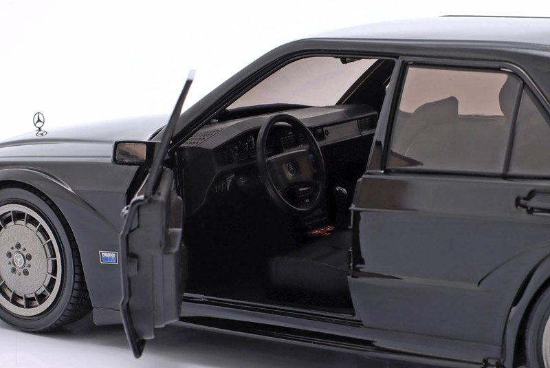 ماکت مرسدس بنز 190 EVO II (W201) مشکی سال 1990 از برند سولیدو Solido