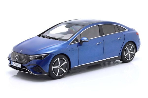 مرسدس بنز EQE اتاق V295