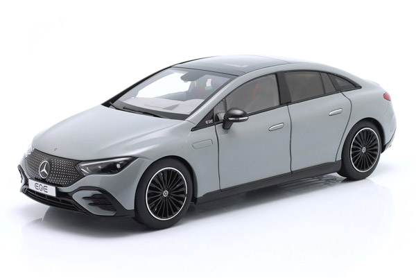 مرسدس بنز EQE اتاق V295