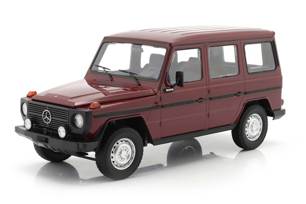 مرسدس بنز G اتاق W460 