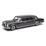 ماکت مرسدس بنز پولمان S600 W100 رنگ مشکی 1:18 از برند اتوآرت Autoart