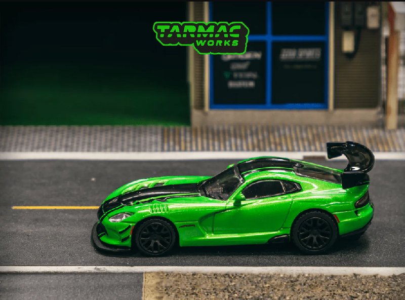 ماکت دوج وایپر ACR اکستریم رنگ سبز متالیک مقیاس 1:64 از تارماک Tarmac Works