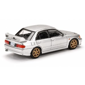 ماکت میتسوبیشی لنسر GSR Evolution III (CE9A) نسخه Custom رنگ Queens Silver مقیاس 1:64 از Hobby Japan