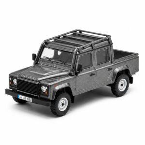 ماکت لندروور دیفندر 110 Crew Cab جیمز باند Skyfall مقیاس 1:64 از مینی جی تی Mini GT